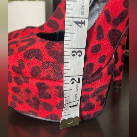 Red Velvet Leopard Pumps - Picture 5 of 5
